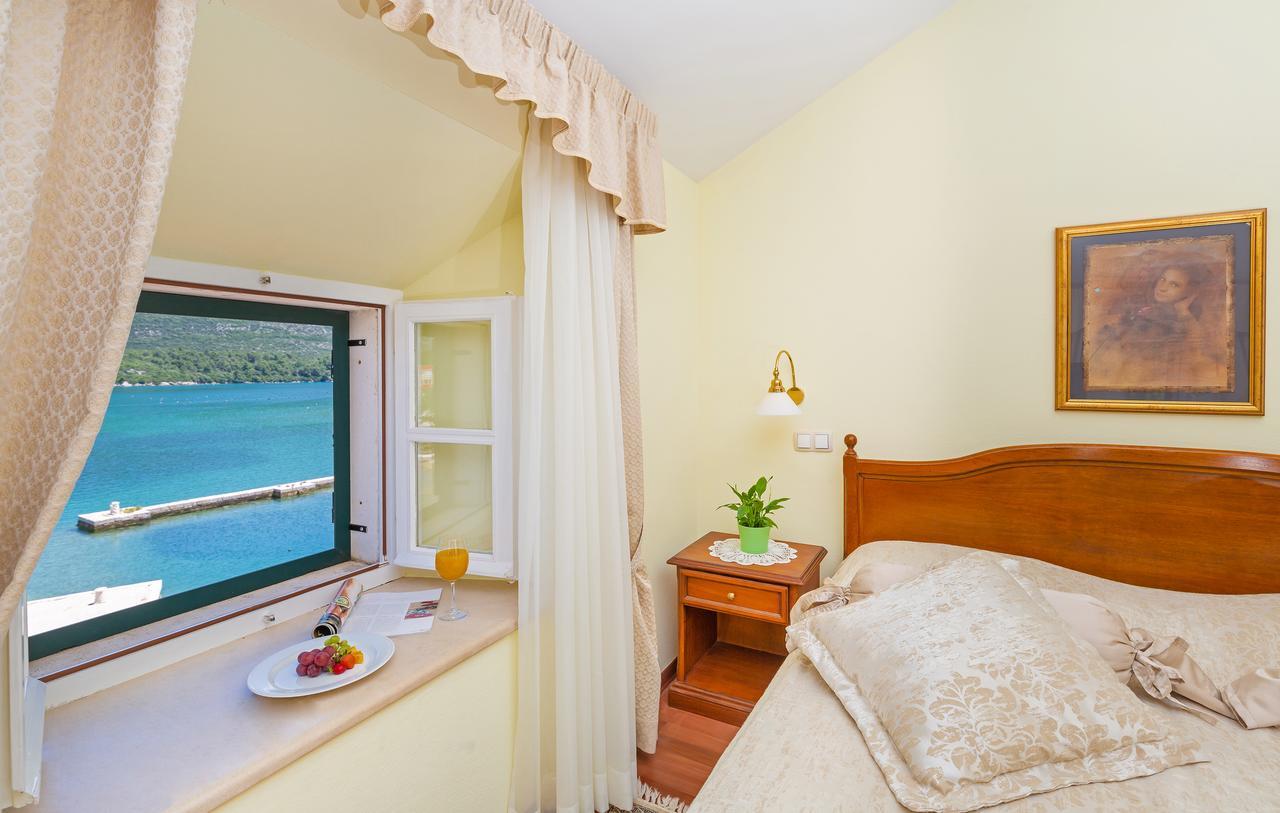 Hotel Ostrea Ston Bagian luar foto