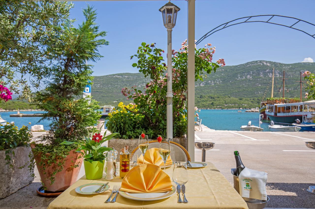 Hotel Ostrea Ston Bagian luar foto