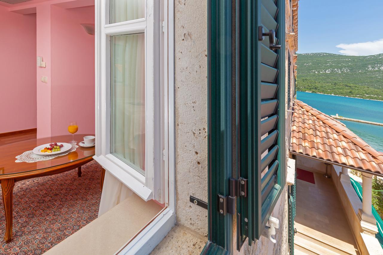 Hotel Ostrea Ston Bagian luar foto
