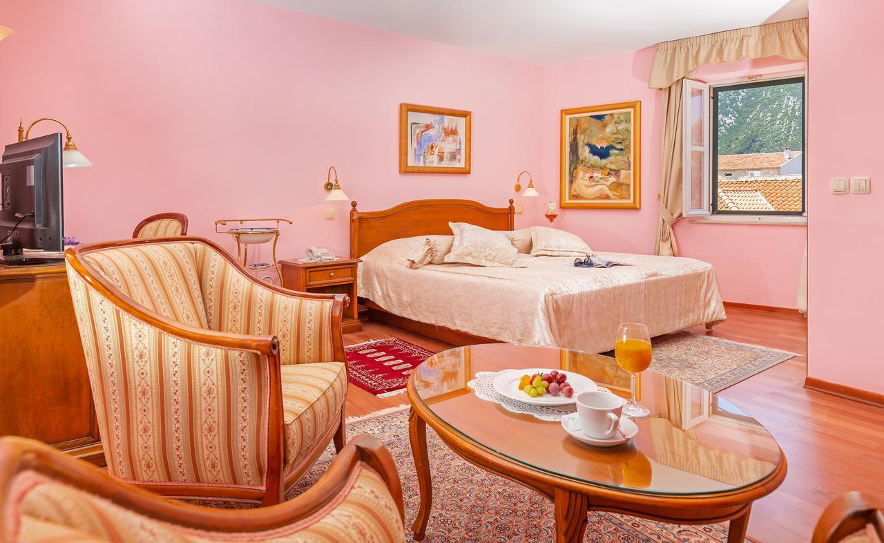 Hotel Ostrea Ston Bagian luar foto